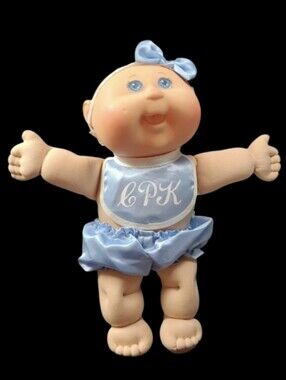 2006 CPK - 25th ANNIVERSARY  CABBAGE PATCH KID BABY - BABY BIB OUTFIT